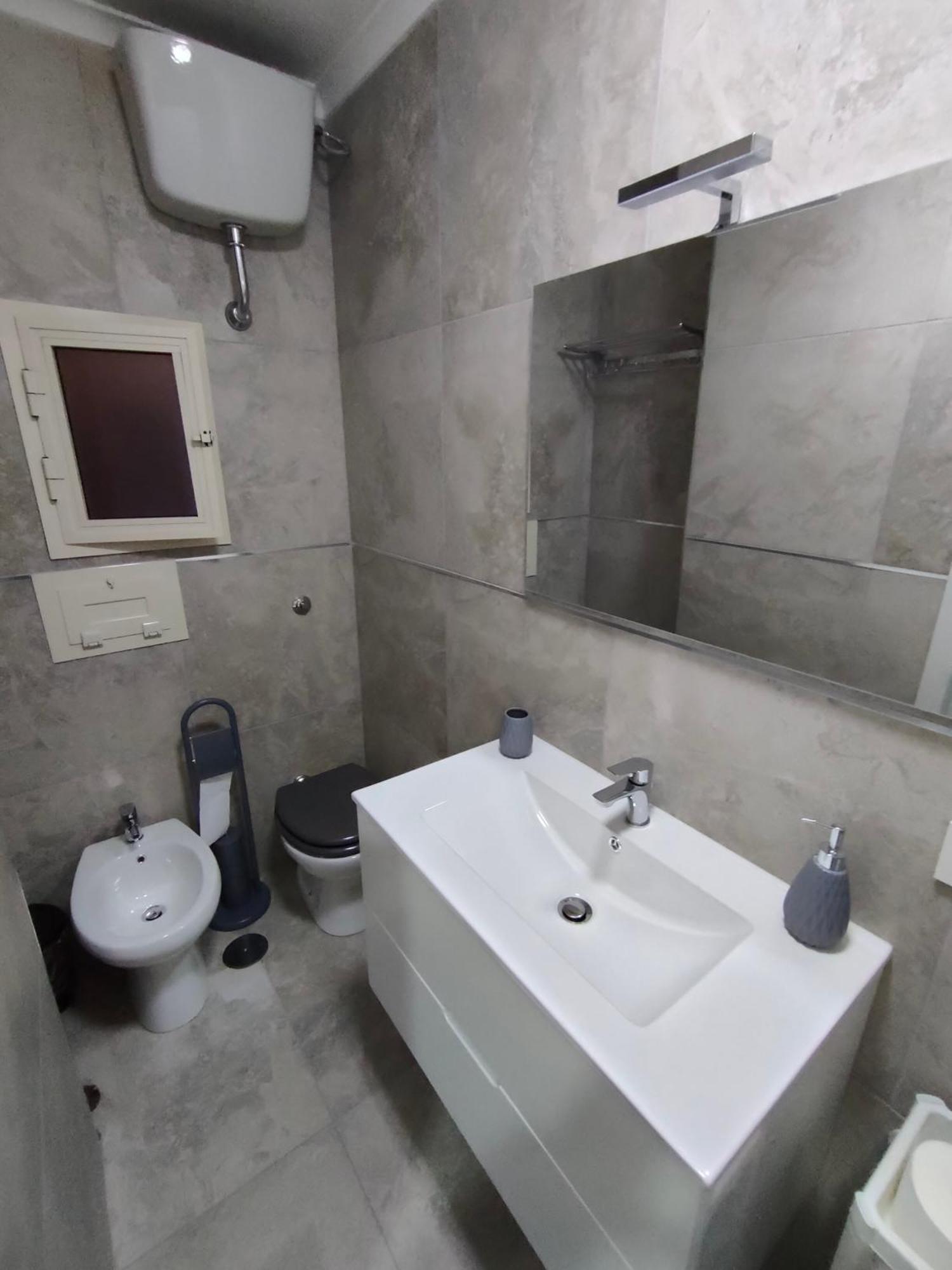 Apartamento Mary House Napoli Centro Exterior foto